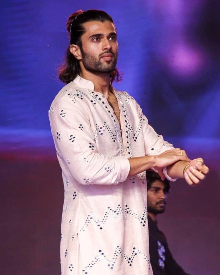 vijay devarakonda 9